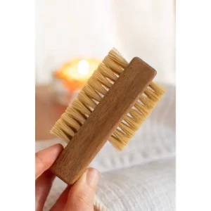 Nail Brush - Acacia Wood